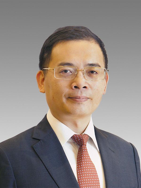 政府报告亮点频现；陆挺解读2026增长路径，能源风险可控，行业调整待突破。