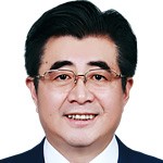  黄健翔直言，中国足球不应自甘于亚洲二流三流；宋凯提出技术攻势新方向。 体育新闻