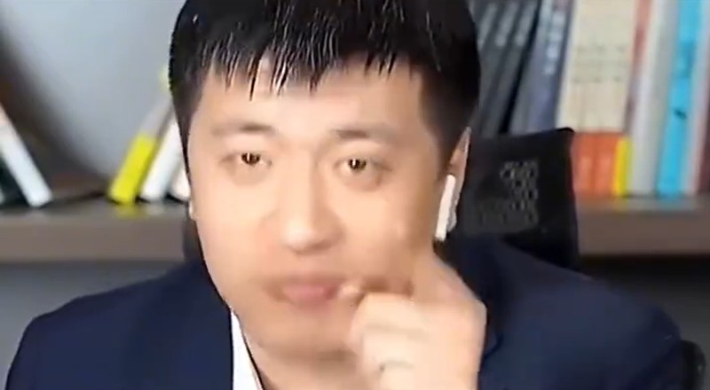  【教育咨询行业深度复盘】张雪峰现象：草根视角如何重塑信息不对称格局 教育招生