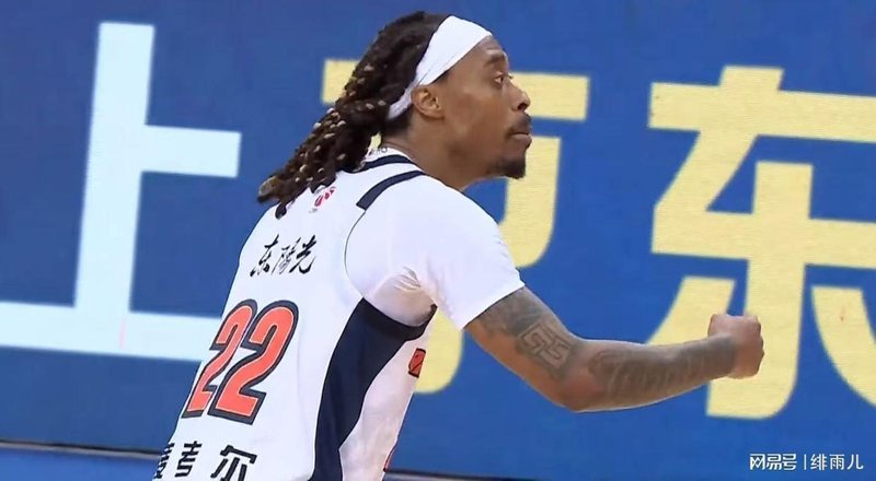  技术解码：麦考尔43分背后的攻防效率与广东战术重构 体育新闻