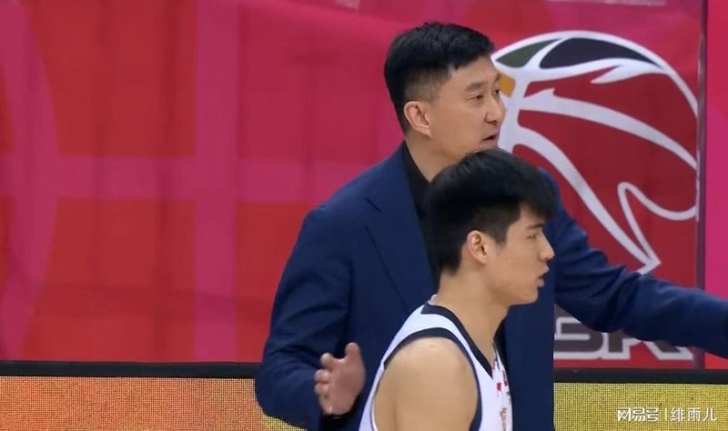  技术解码：麦考尔43分背后的攻防效率与广东战术重构 体育新闻