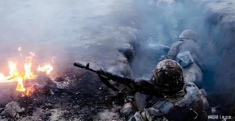  【战术复盘】乌军弹药配置失误：FPV穿越机为何打不穿朝鲜步兵的防御体系？ 新闻