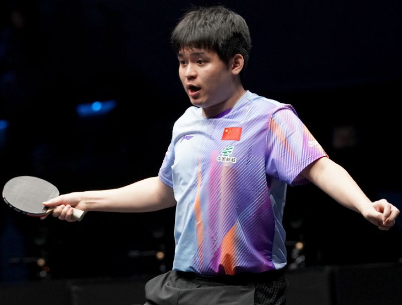  【技术深度】向鹏一轮游背后的数据复盘：WTT太原赛国乒13人晋级16强全景分析 体育新闻