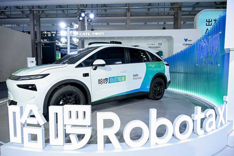  技术路线抉择背后：哈啰Robotaxi为何选择端到端+扩散模型 汽车科技